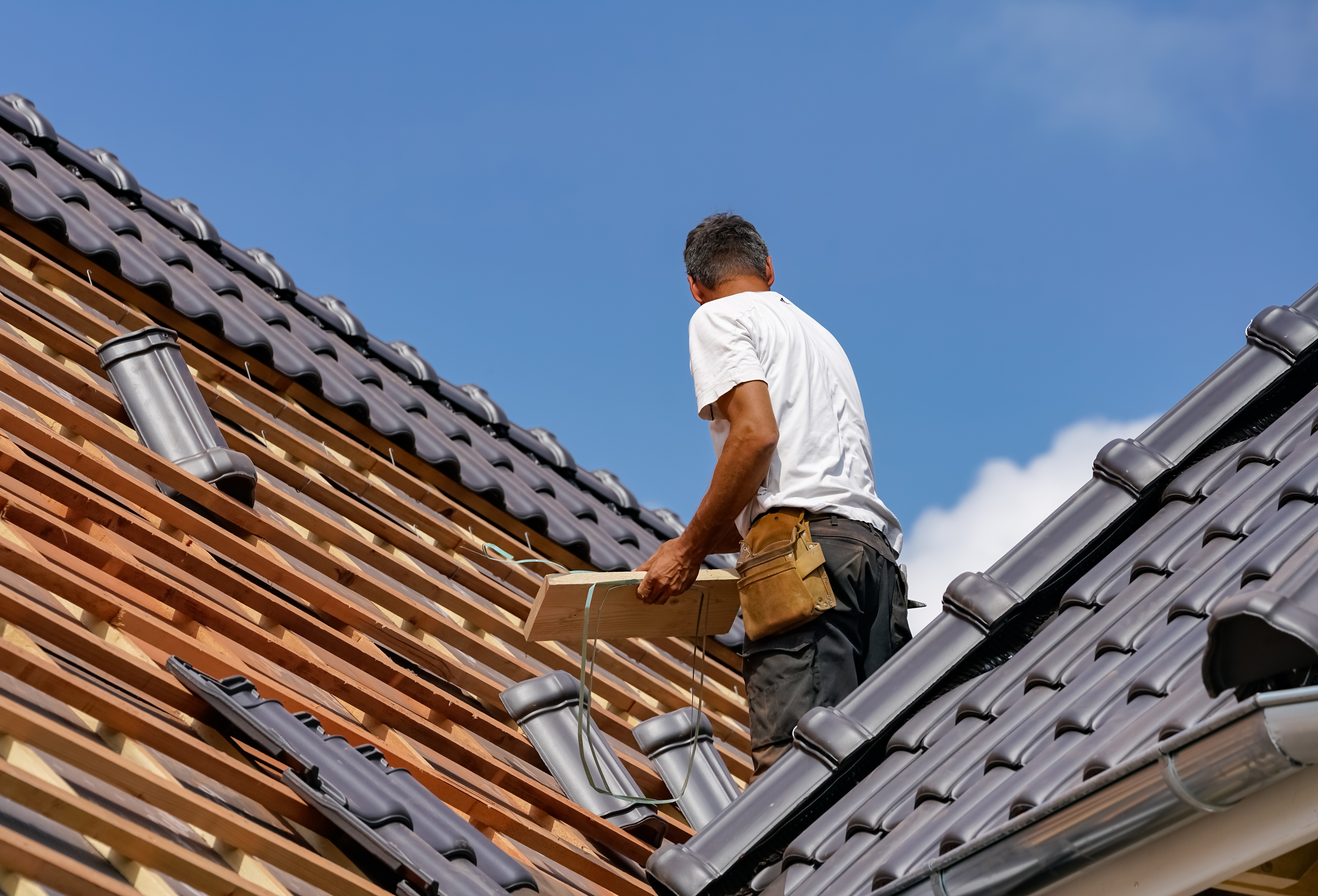 Tile roofing West Wickham